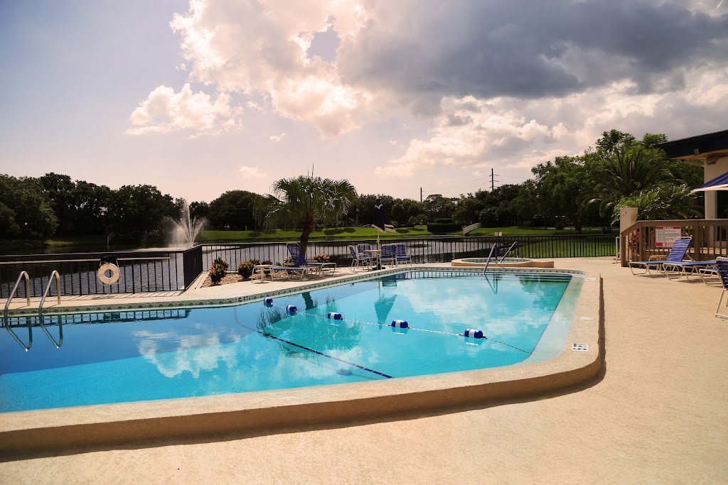 Camelot Lakes Village | 5700 Camelot Lakes Pkwy, Sarasota, FL 34233, USA | Phone: (941) 922-2020