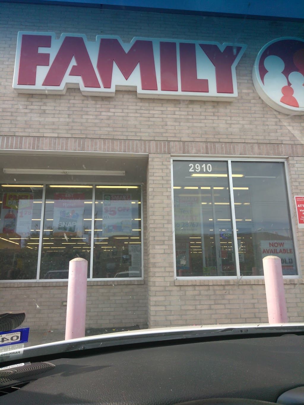 Family Dollar | 2910 Mayfield Rd, Grand Prairie, TX 75052, USA | Phone: (214) 677-4914