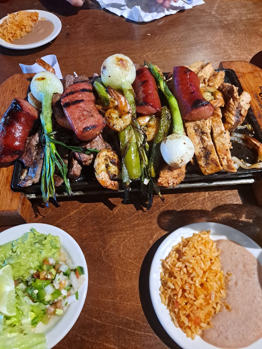 cabritos los cavazos restaurant & cantina | 10240 N Walton Walker Blvd, Dallas, TX 75220, USA | Phone: (972) 707-7020