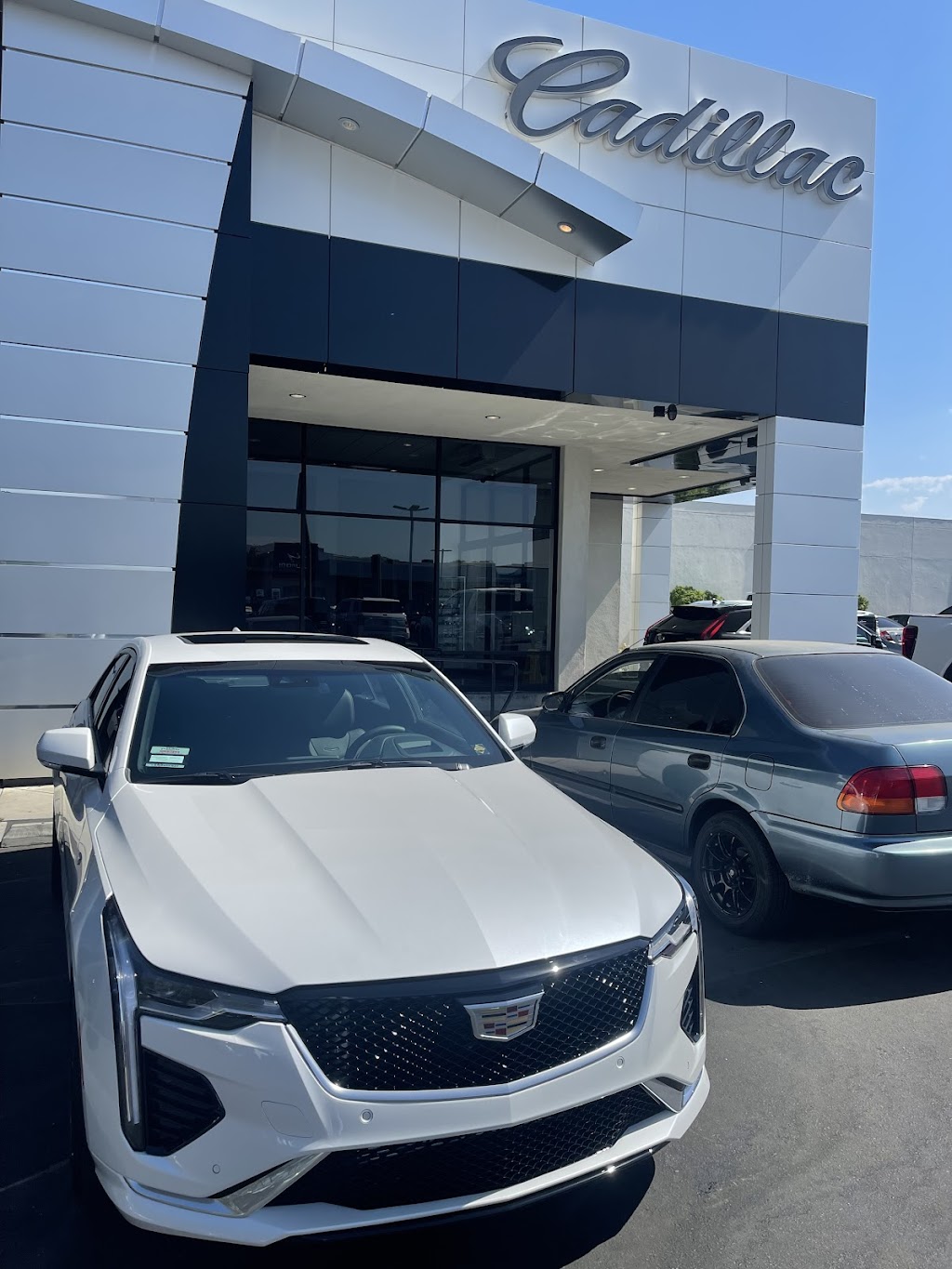 Parkway Buick GMC Cadillac | 24055 Creekside Rd, Santa Clarita, CA 91355, USA | Phone: (661) 253-4441