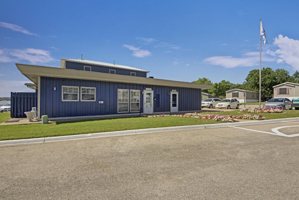 El Lago II | 5701 Martin St, Fort Worth, TX 76119, USA | Phone: (817) 478-2411