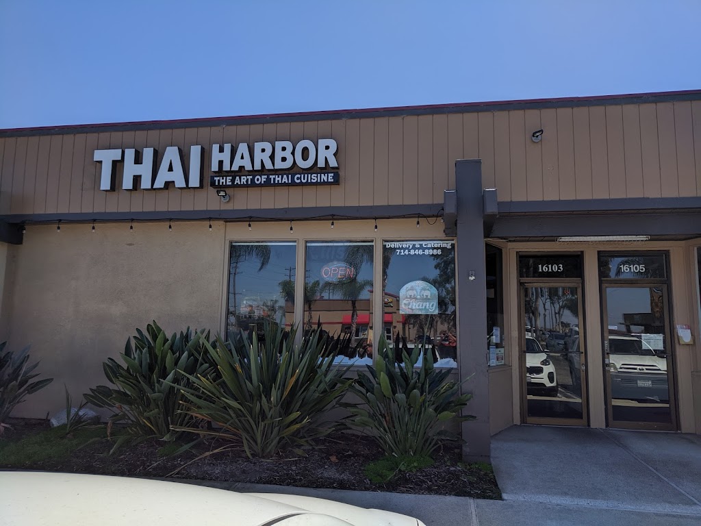 Thai Harbor Restaurant | 16103 Bolsa Chica St, Huntington Beach, CA 92649, USA | Phone: (714) 846-8986