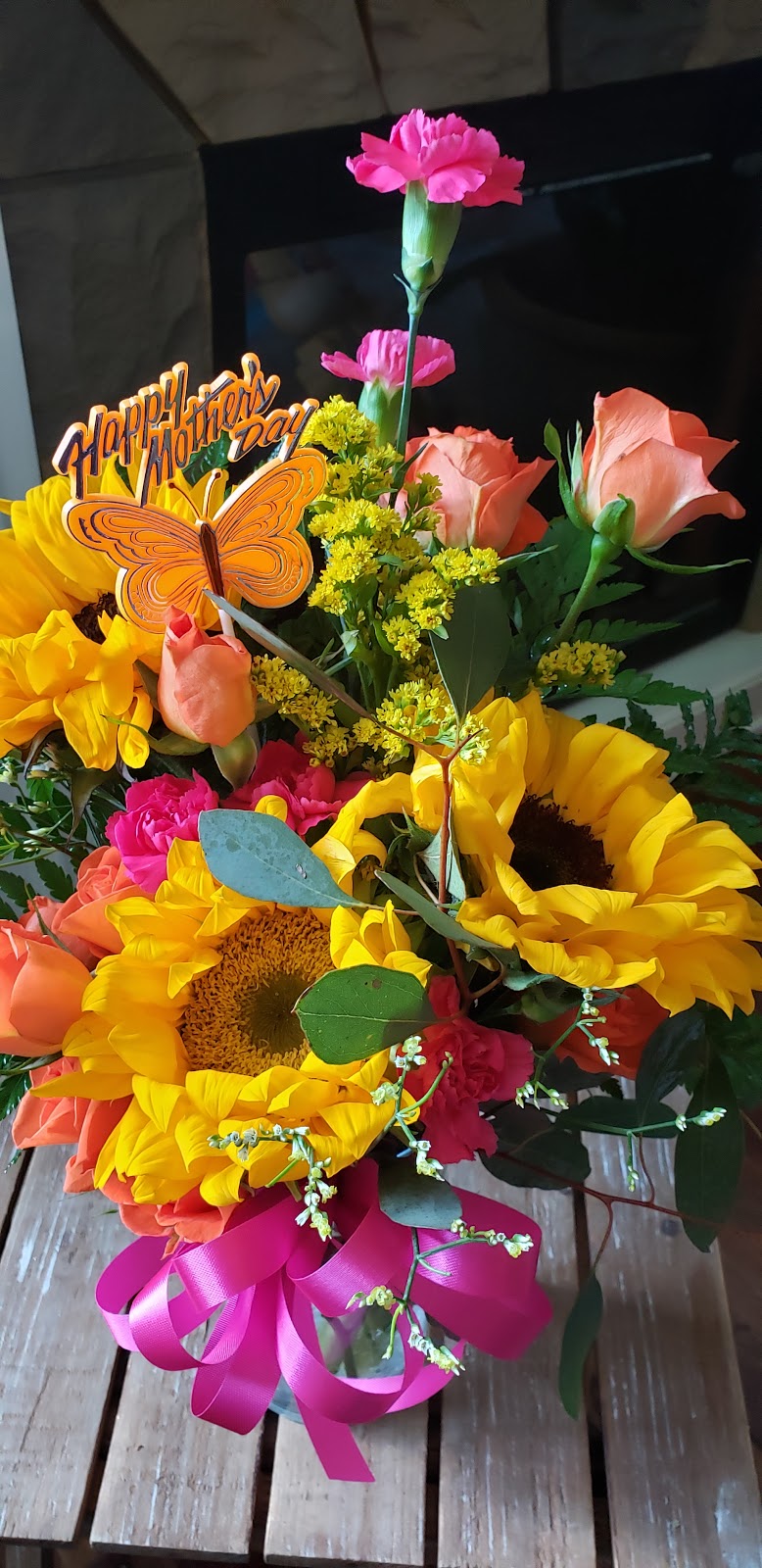 Fantastic Flowers | 2266 SW 19th St, San Antonio, TX 78207, USA | Phone: (210) 682-5155