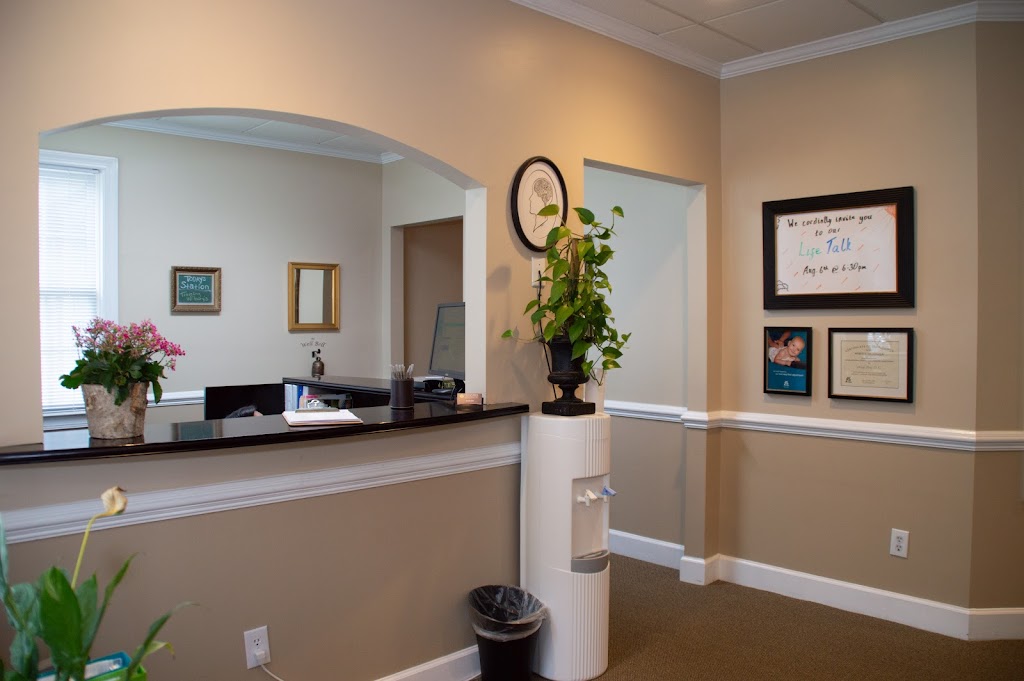 Lifeworks Chiropractic | 2840 Johnson Ferry Rd #100, Marietta, GA 30062, USA | Phone: (678) 926-9300