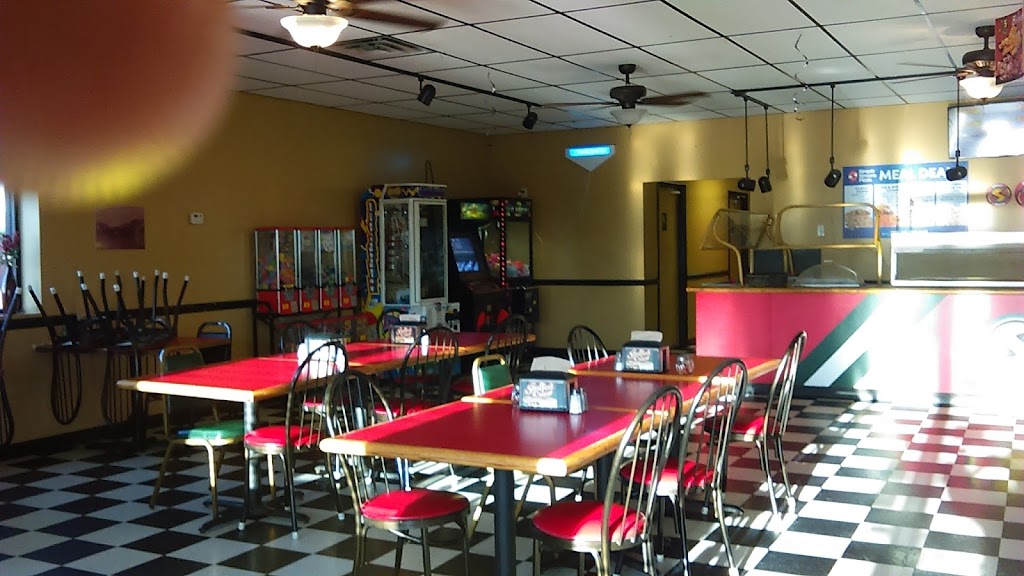 Simple Simons Pizza | 702 N Broadway, Haskell, OK 74436, USA | Phone: (918) 482-1219