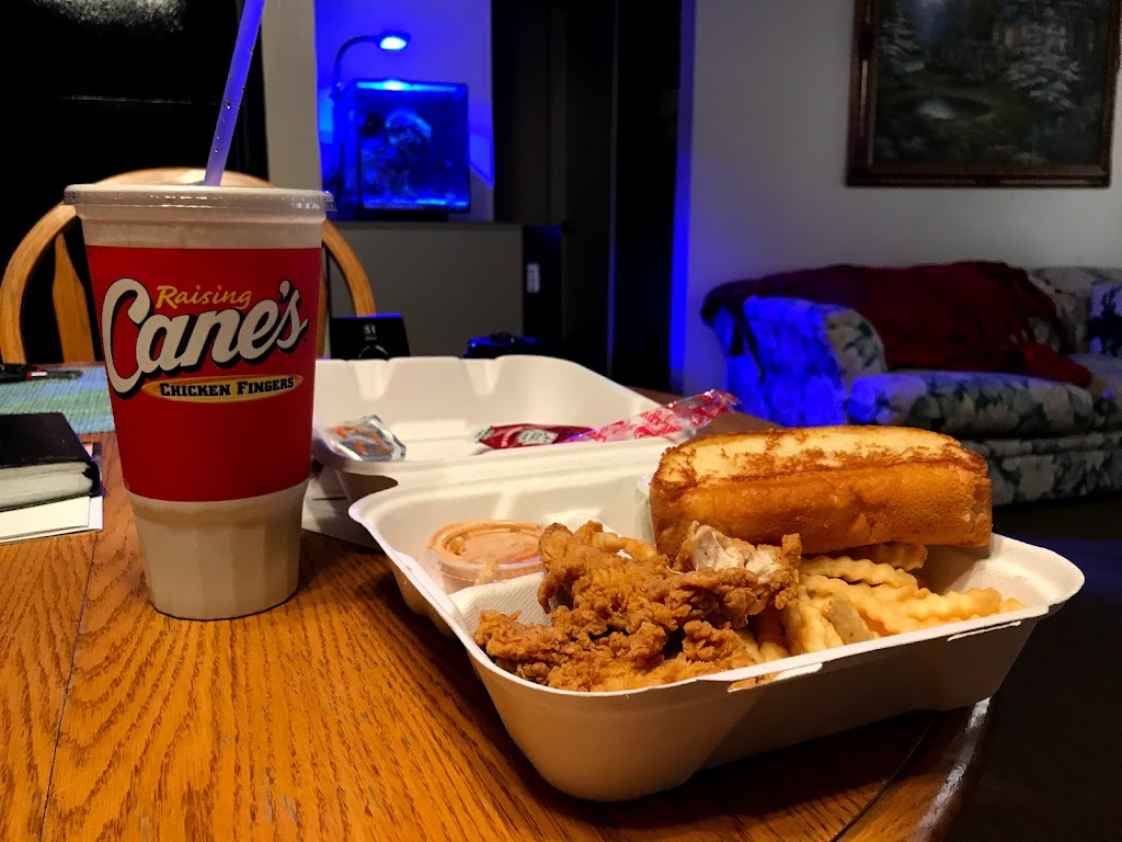 Raising Canes Chicken Fingers | 11066 Magnolia Ave, Riverside, CA 92505, USA | Phone: (951) 637-6551