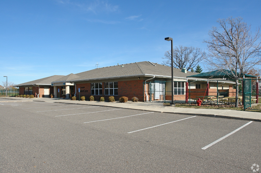 Peaceful Valley Montessori Academy - Eden Prairie | 18295 Cascade Dr, Eden Prairie, MN 55347 | Phone: (952) 934-7862