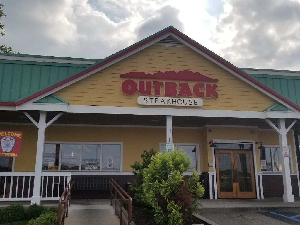 Outback Steakhouse | 3939 Long Beach Rd, Island Park, NY 11558, USA | Phone: (516) 897-8989