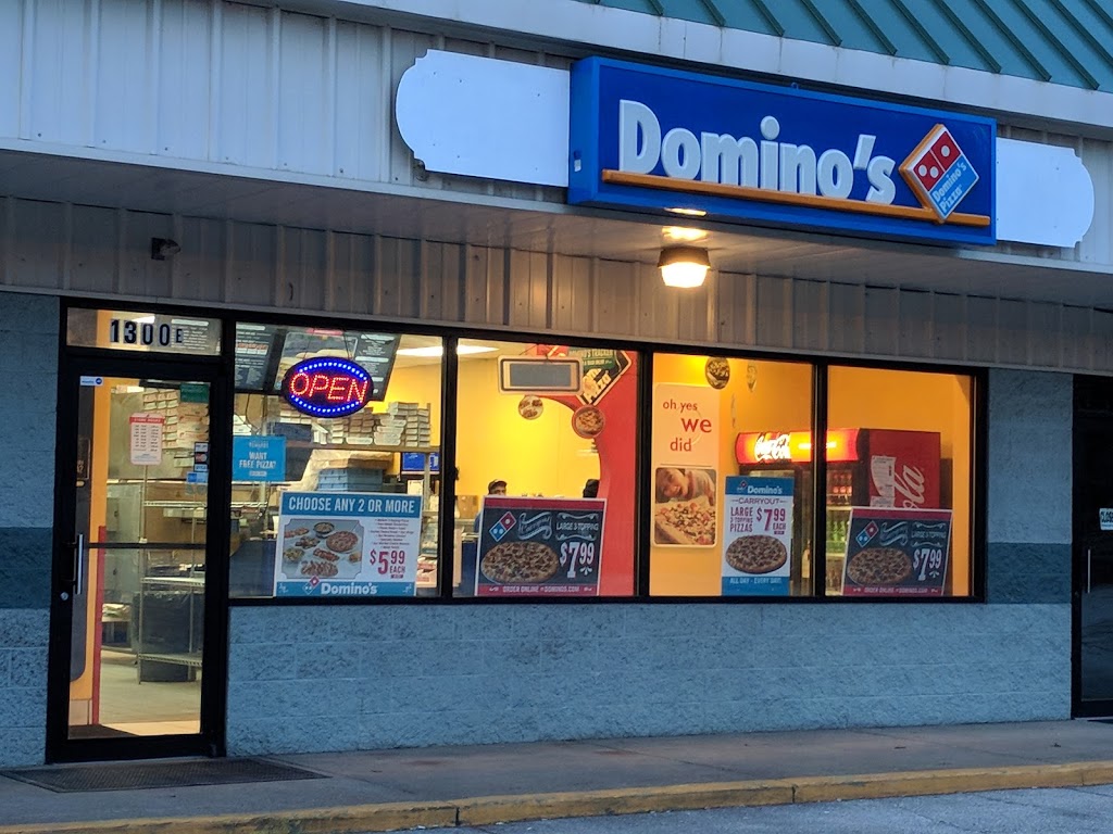 Dominos Pizza | 1300 Brodhead Rd, Coraopolis, PA 15108, USA | Phone: (724) 457-7070