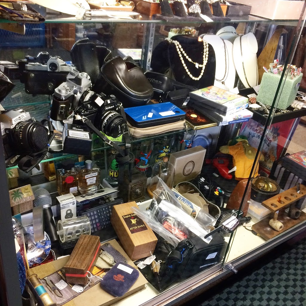 Yesterdays Antiques-Collectibles | 34800 Plymouth Rd, Livonia, MI 48150, USA | Phone: (734) 425-2808