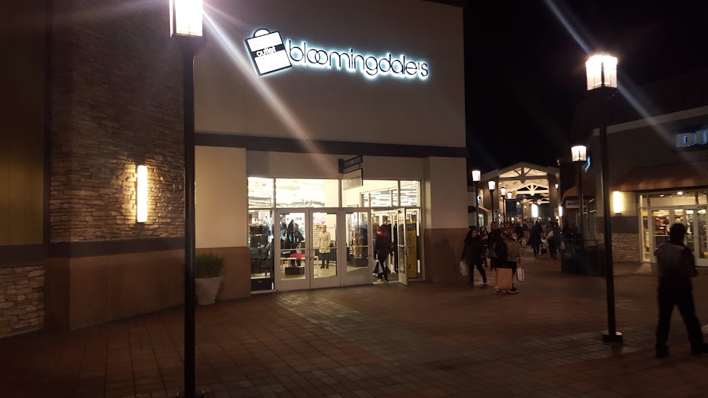 Bloomingdales Outlet | 3130 Livermore Outlets Dr, Livermore, CA 94551, USA | Phone: (925) 273-6190