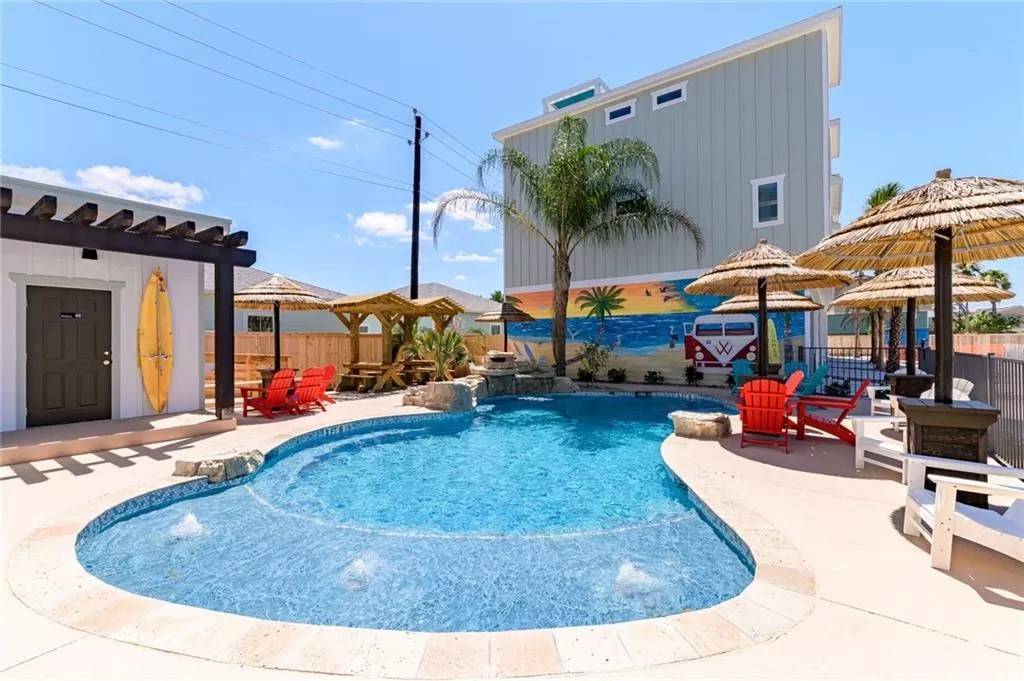 Mustang Towers | 6109 TX-361, Port Aransas, TX 78373, USA | Phone: (361) 749-6212