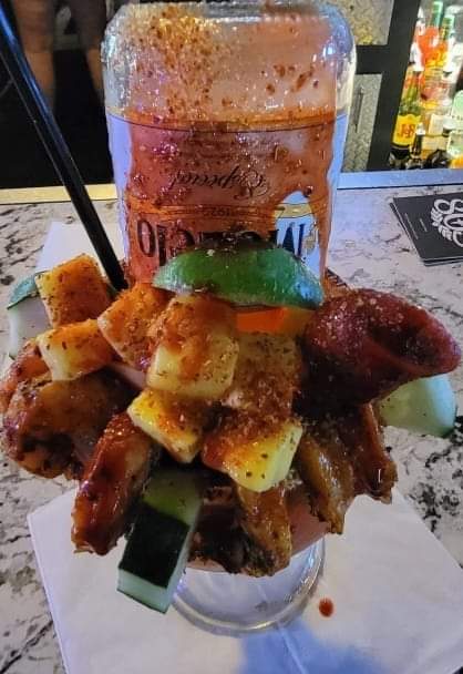 Bombshells Bar and Grill | 15863 Lorene Dr, Victorville, CA 92395, USA | Phone: (760) 951-0444