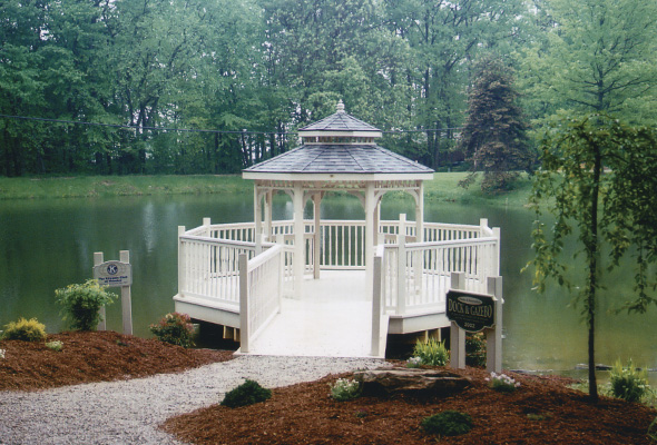 Mt. Hope Fence, Ltd. - Akron | 644 Killian Rd, Akron, OH 44319, USA | Phone: (330) 896-7646