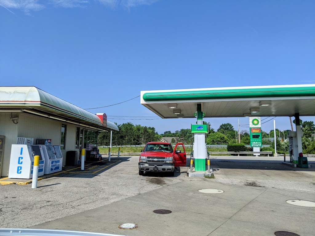 bp | 3650 Wadsworth Road Barberton, Norton, OH 44203 | Phone: (330) 825-7599