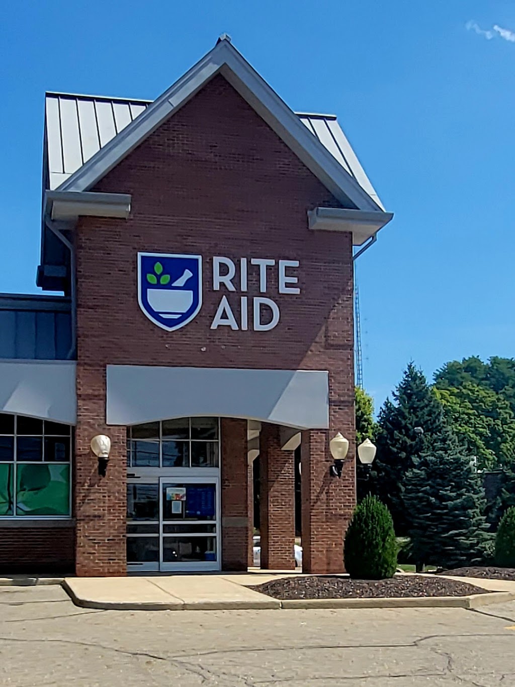 Rite Aid | 10764 North St, Garrettsville, OH 44231, USA | Phone: (330) 527-2828