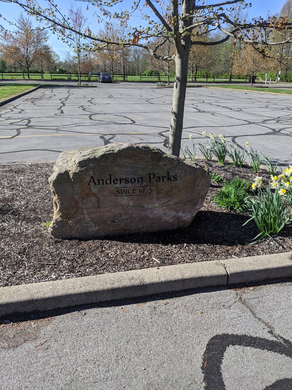 Veterans Park | 8531 Forest Rd, Cincinnati, OH 45255, USA | Phone: (513) 474-0003