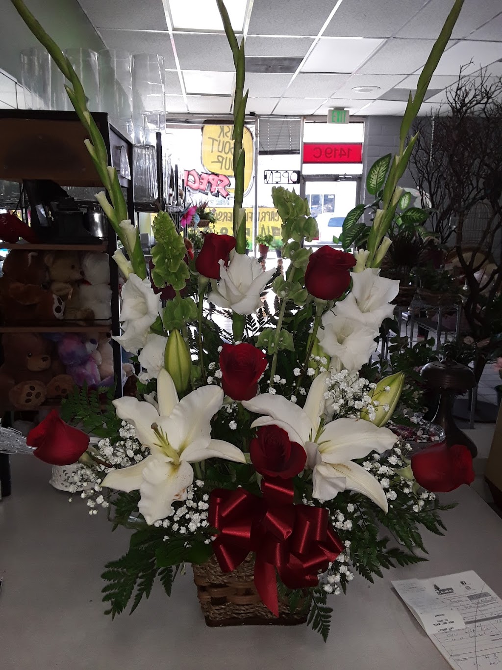 Capri Flowers | 1419 N Tustin St, Orange, CA 92867, USA | Phone: (714) 538-9909