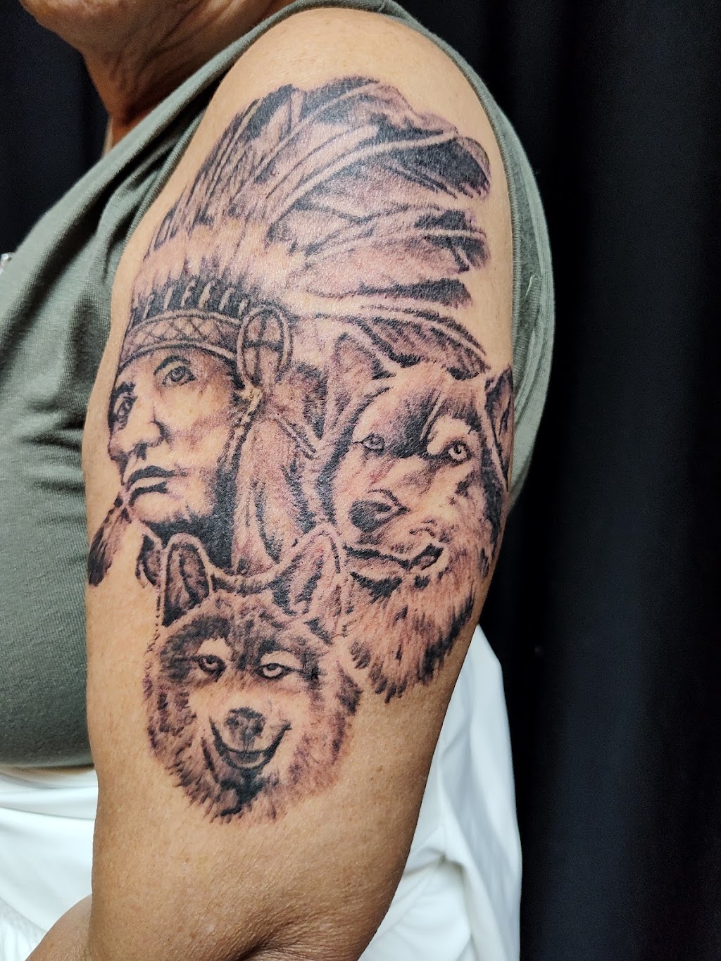 Frontier Tattoo Company | 2510 E Hunt Hwy #12, San Tan Valley, AZ 85143, USA | Phone: (480) 987-4728