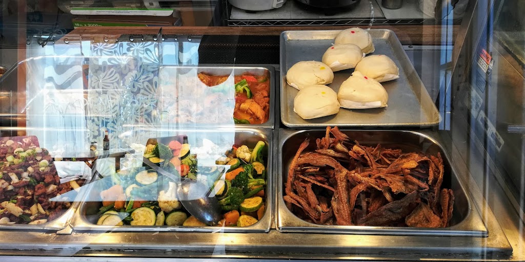 Little Ongpin | 1700 Beverly Blvd, Los Angeles, CA 90026, USA | Phone: (213) 483-4280