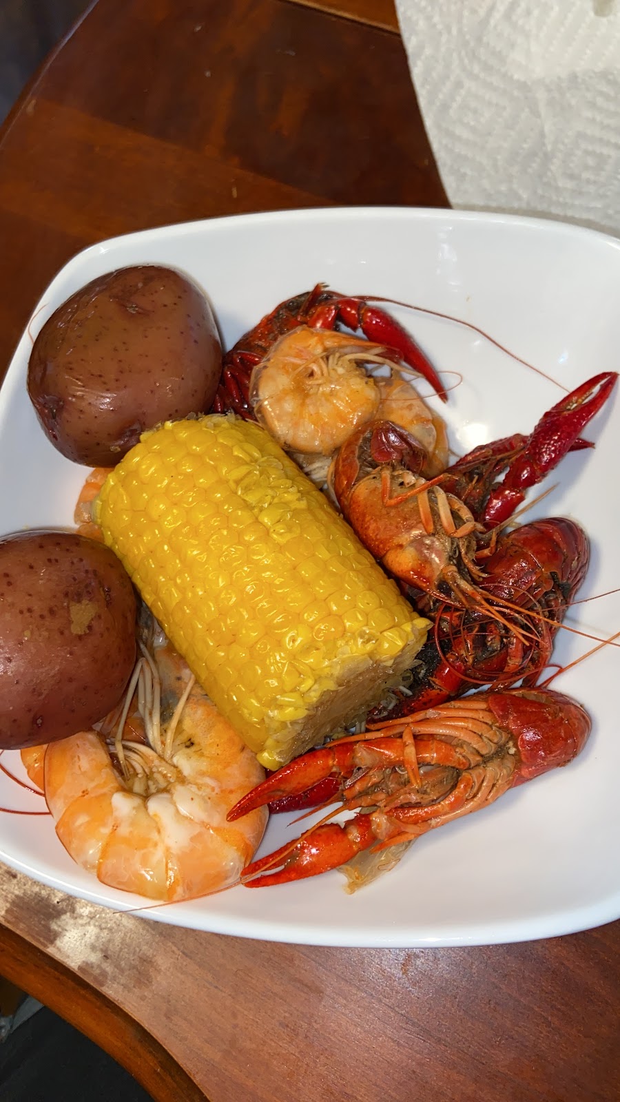 Boiling Over Seafood LLC | 249 Frontage Rd, Picayune, MS 39466, USA | Phone: (601) 273-4171