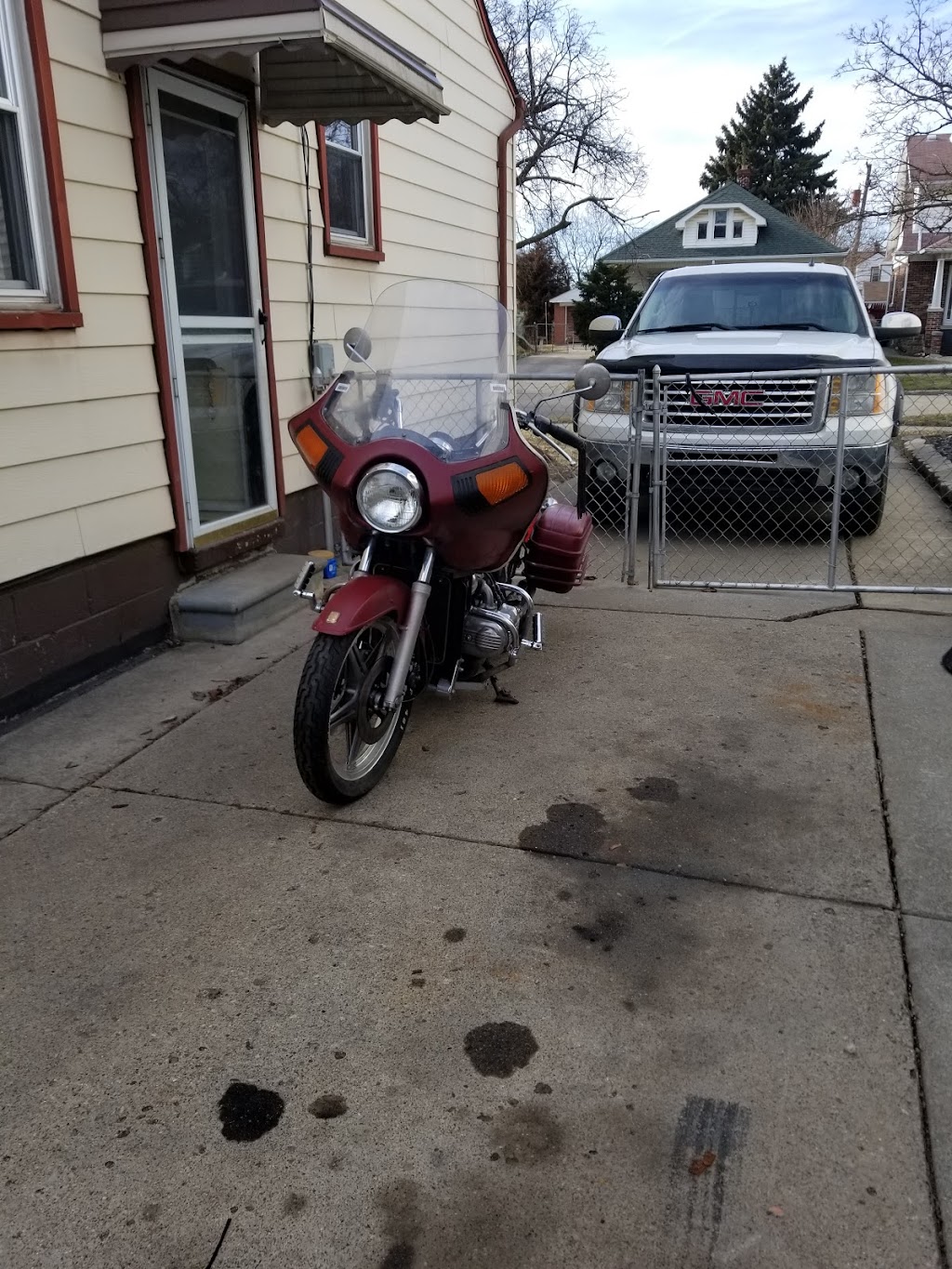 Experimental garage | 25965 S River Park Dr, Inkster, MI 48141, USA | Phone: (734) 486-0846