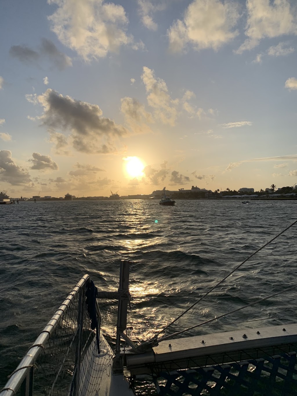 Tropical Sailing | 801 Seabreeze Blvd D, Fort Lauderdale, FL 33316, USA | Phone: (954) 618-8957