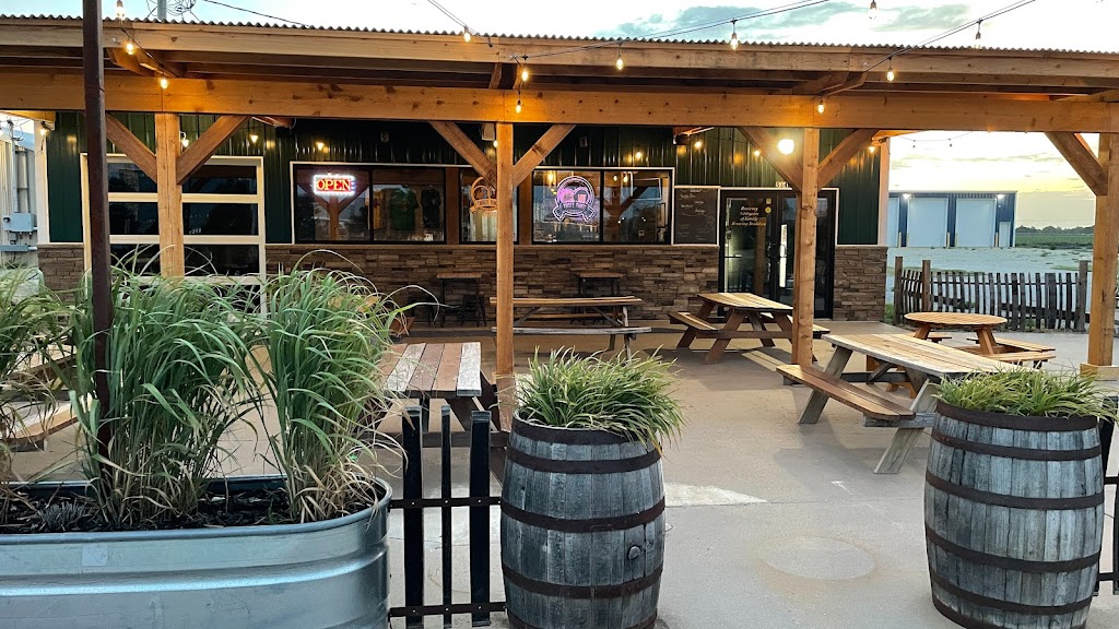 Three Rings Brewery Taproom and Patio | 534 U.S. Old, US-81, McPherson, KS 67460, USA | Phone: (620) 504-5022