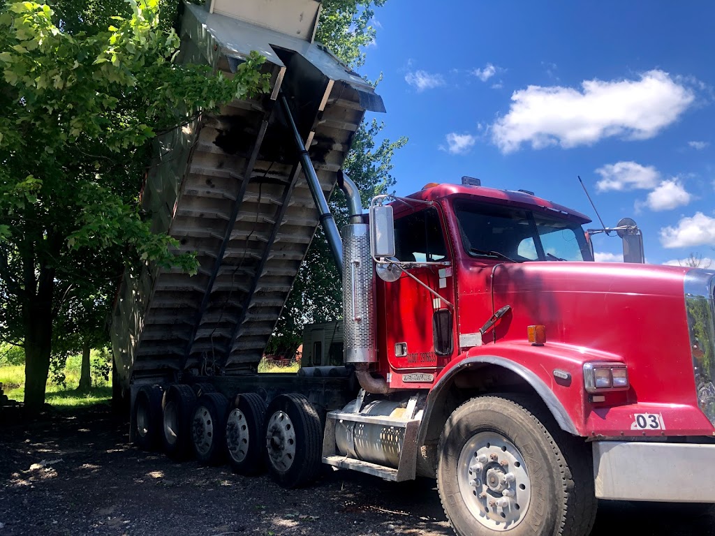 SK & J Trucking & Hauling LLC | 1903 Shawnee Trace Rd, Blanchester, OH 45107, USA | Phone: (513) 560-9981