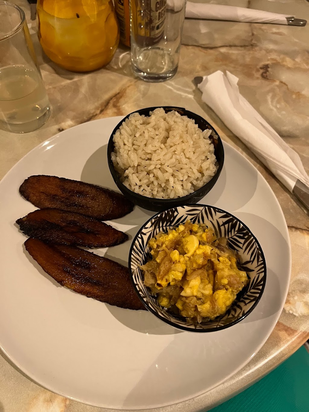 Carifesa Caribbean foodcafe | Frederik Hendrikstraat 22, 1052 HV Amsterdam, Netherlands | Phone: 06 85082698