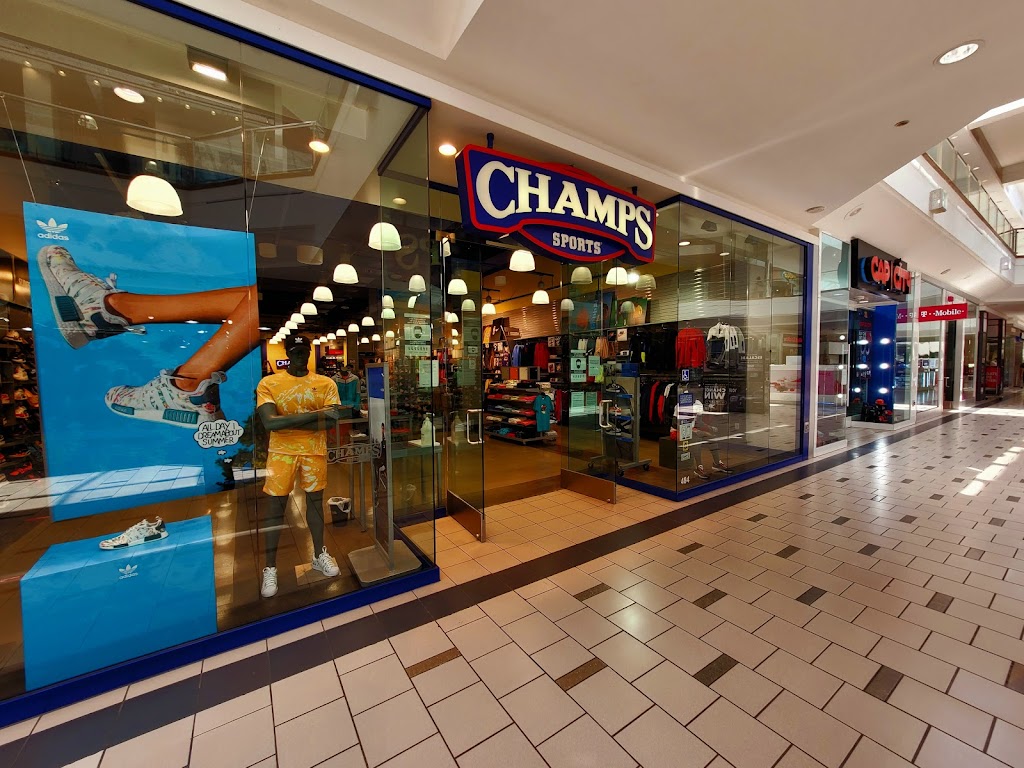 Champs Sports | 484 Plaza Dr, West Covina, CA 91790, USA | Phone: (626) 962-6433