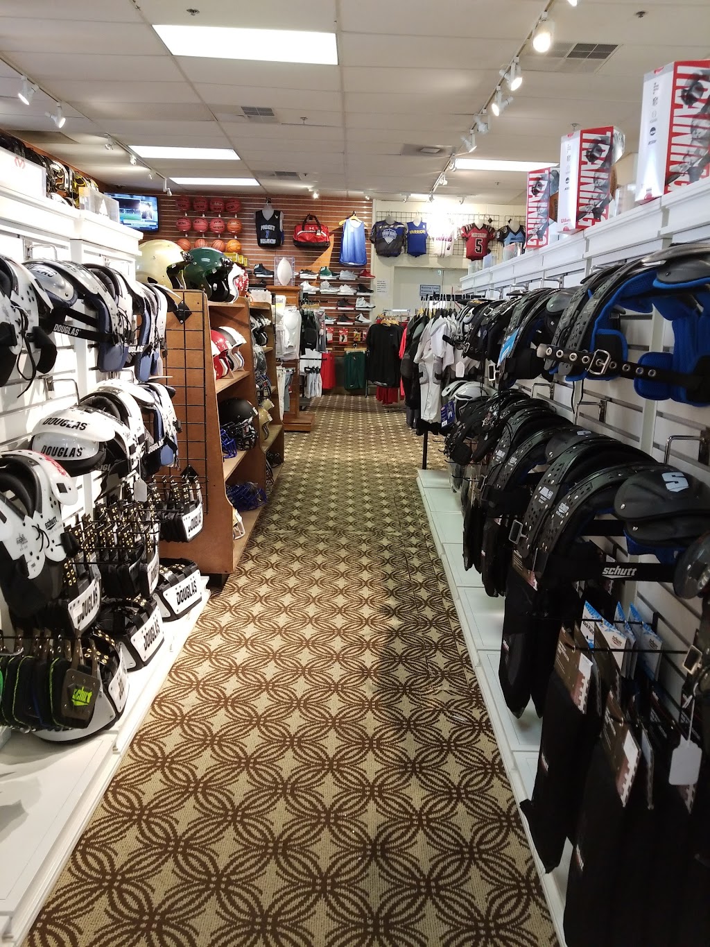 League Outfitters | 8220 Stayton Dr Suite H, Jessup, MD 20794, USA | Phone: (301) 575-9400