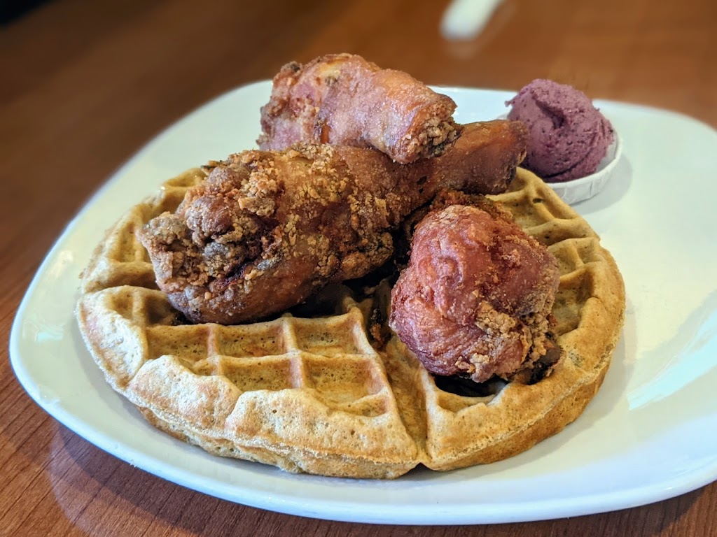 Dames Chicken & Waffles | 823 Bass Pro Ln, Cary, NC 27513 | Phone: (919) 234-0824