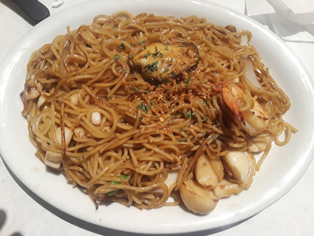 Crawfish Noodle & Grill | 2312 McHenry Ave, Modesto, CA 95350, USA | Phone: (209) 238-9558