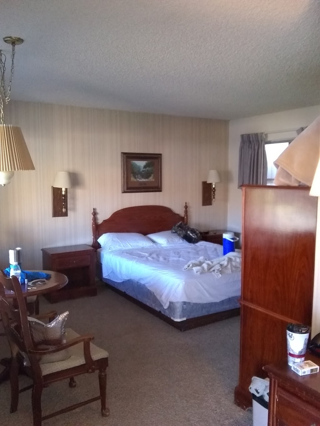 Mill House Inn Motel | 3251 S Carson St, Carson City, NV 89701, USA | Phone: (775) 882-2715