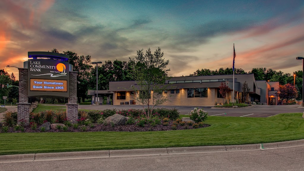 Lake Community Bank | 1964 Wayzata Blvd #9494, Long Lake, MN 55356, USA | Phone: (952) 473-7347