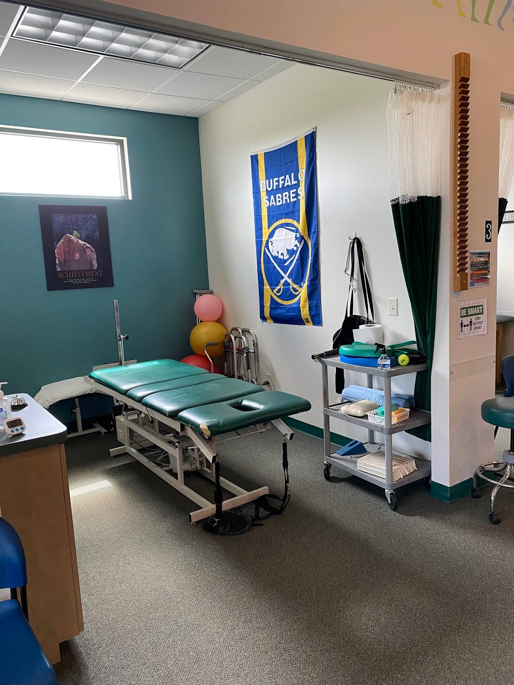 Advantage Physical Therapy | 5556 Davison Rd, Lockport, NY 14094 | Phone: (716) 433-3368