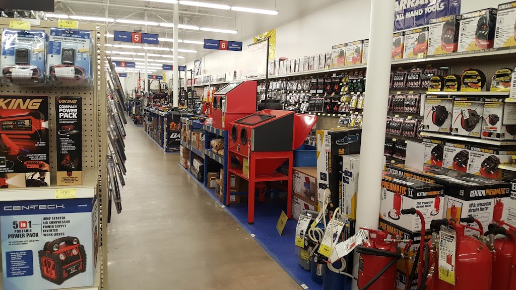 Harbor Freight Tools | 3201 US-75 #103, Sherman, TX 75090, USA | Phone: (903) 892-5941