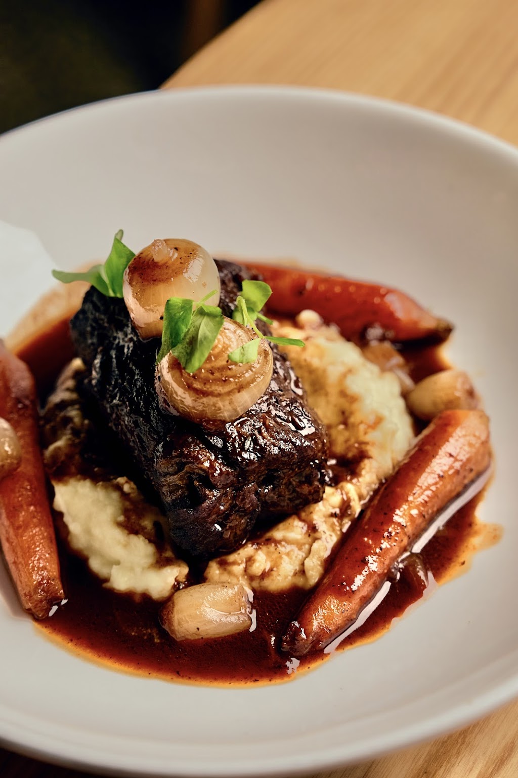 Stern & Bow Restaurant | 171 Schraalenburgh Rd, Closter, NJ 07624, USA | Phone: (201) 750-3350