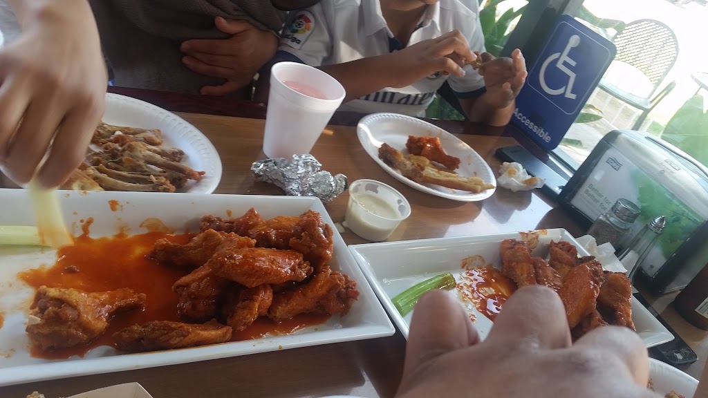 Wings Empire | 263 E Orange Ave, Chula Vista, CA 91911, USA | Phone: (619) 426-9464