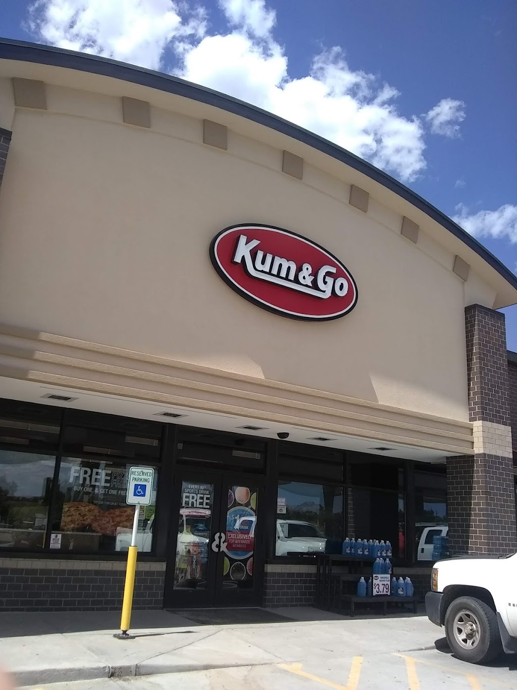 Kum & Go | 9665 Prominent Point, Colorado Springs, CO 80924 | Phone: (719) 282-7673