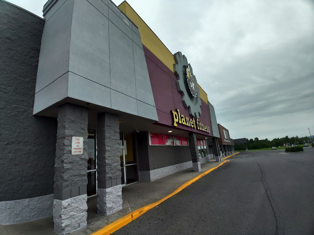Planet Fitness | 101 Town Square Dr, Amsterdam, NY 12010, USA | Phone: (518) 842-2600