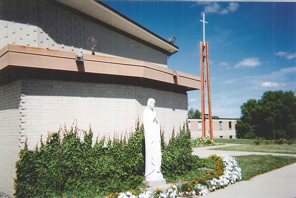 St Mary of the Lake Church Catholic Church | 105 Forestview Ln N, Plymouth, MN 55441, USA | Phone: (763) 545-1443