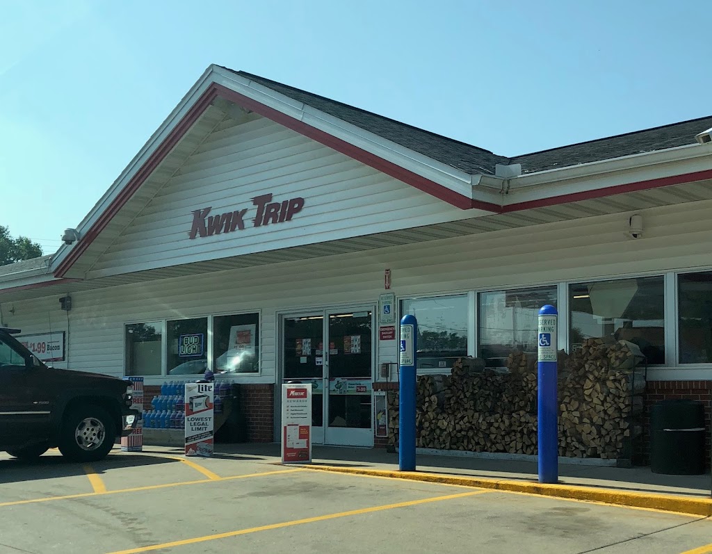 KWIK TRIP #314 | 108 N Main St, Pardeeville, WI 53954, USA | Phone: (608) 429-3222