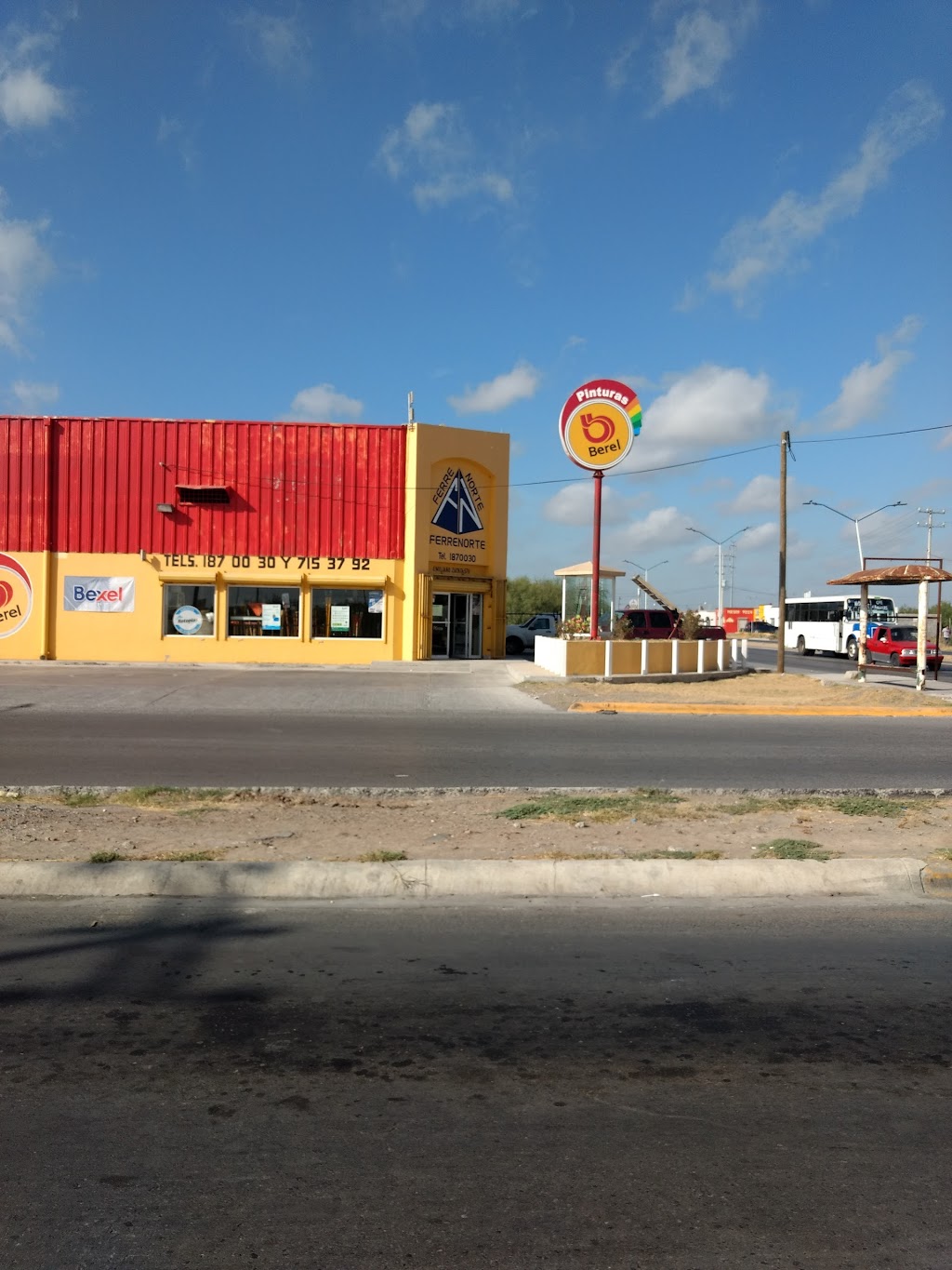 Ferreteria Ferre Norte | Avenida Emiliano Zapata 5711, Los Presidentes, 88290 Nuevo Laredo, Tamps., Mexico | Phone: 867 187 0030