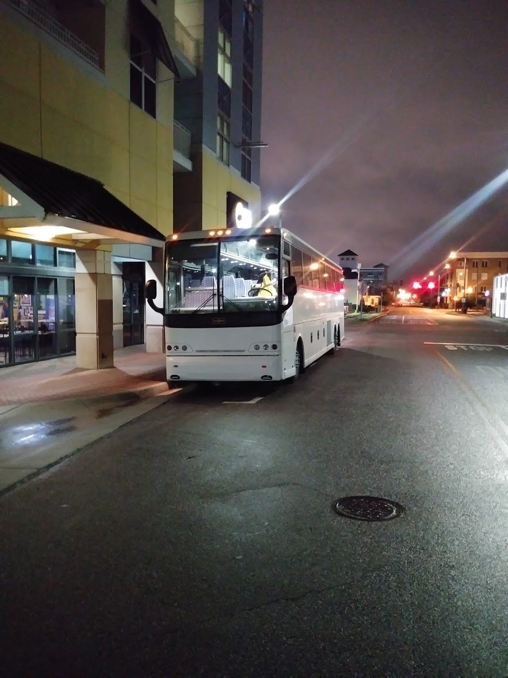 First Class Bus Tours | 4110 N Patterson Ave, Winston-Salem, NC 27105 | Phone: (336) 682-6551