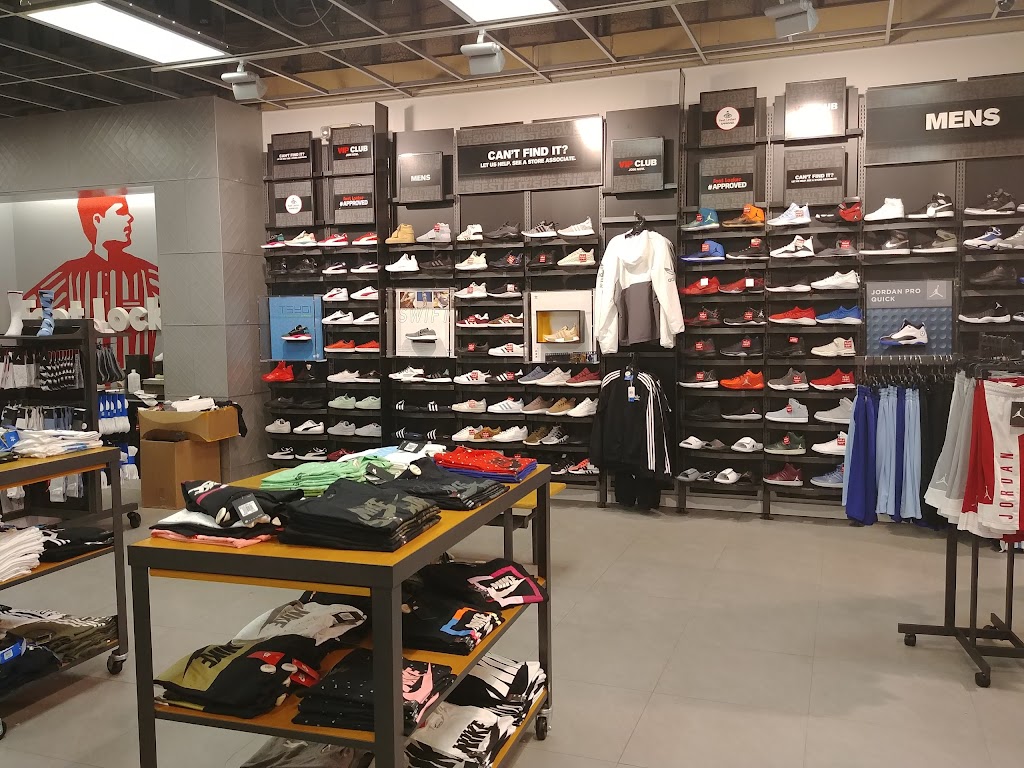 Foot Locker | 5900 Sugarloaf Pkwy Space 505, Lawrenceville, GA 30043, USA | Phone: (678) 847-5329