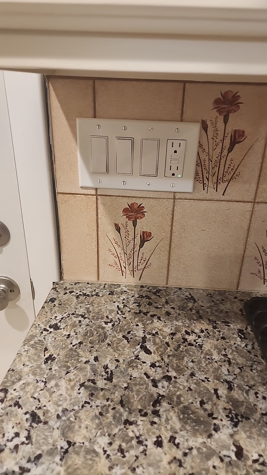 Romeo Electric | 46 Walter St, Pearl River, NY 10965, USA | Phone: (201) 835-6887