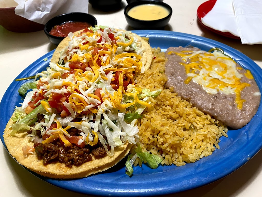 Chelinos Mexican Restaurant (Del City, OK) | 115 S Sooner Rd, Oklahoma City, OK 73110, USA | Phone: (405) 670-4600
