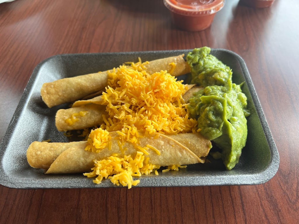 Cucas Mexican Food | 34380 Yucaipa Blvd, Yucaipa, CA 92399, USA | Phone: (909) 790-9750